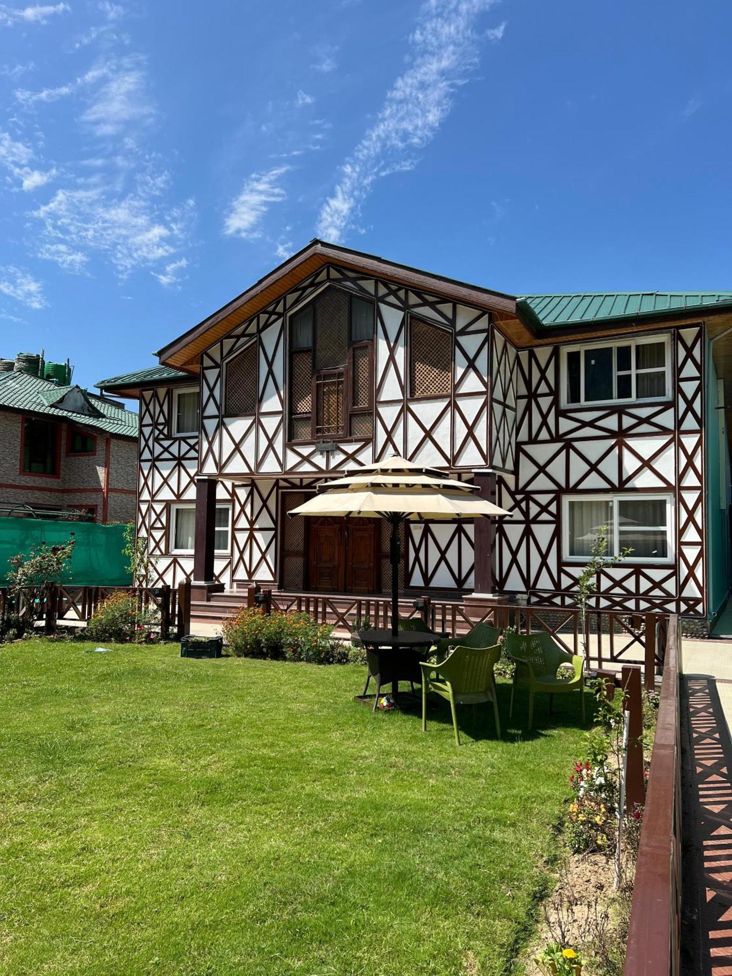 Wildflower Villa Пахалгам Экстерьер фото